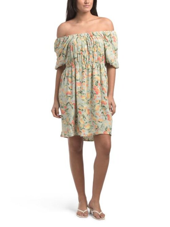 Chetta B Dresses & Skirts - CHETTA B Smocked Floral Mini Dress